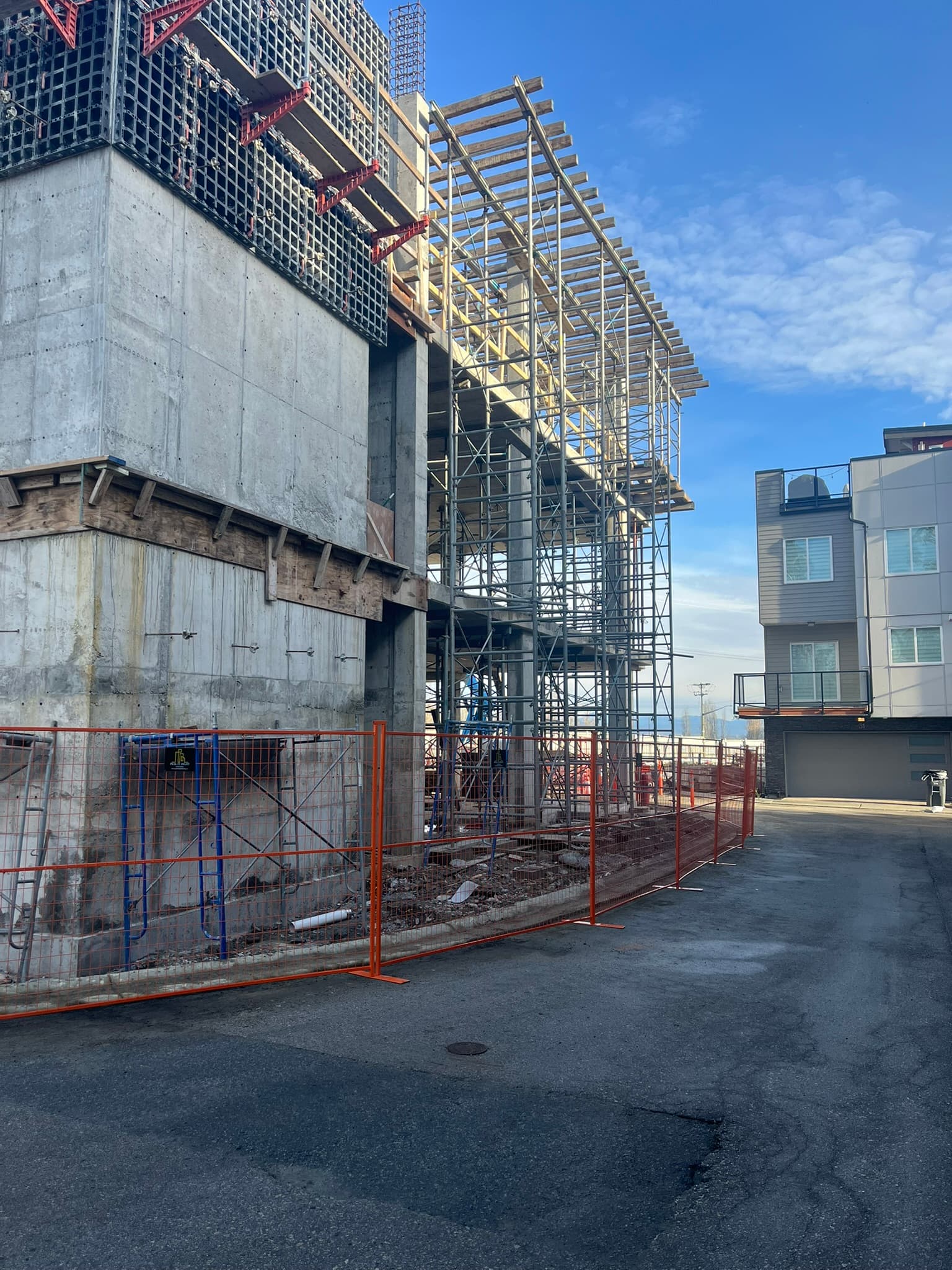 8-Foot security fencing